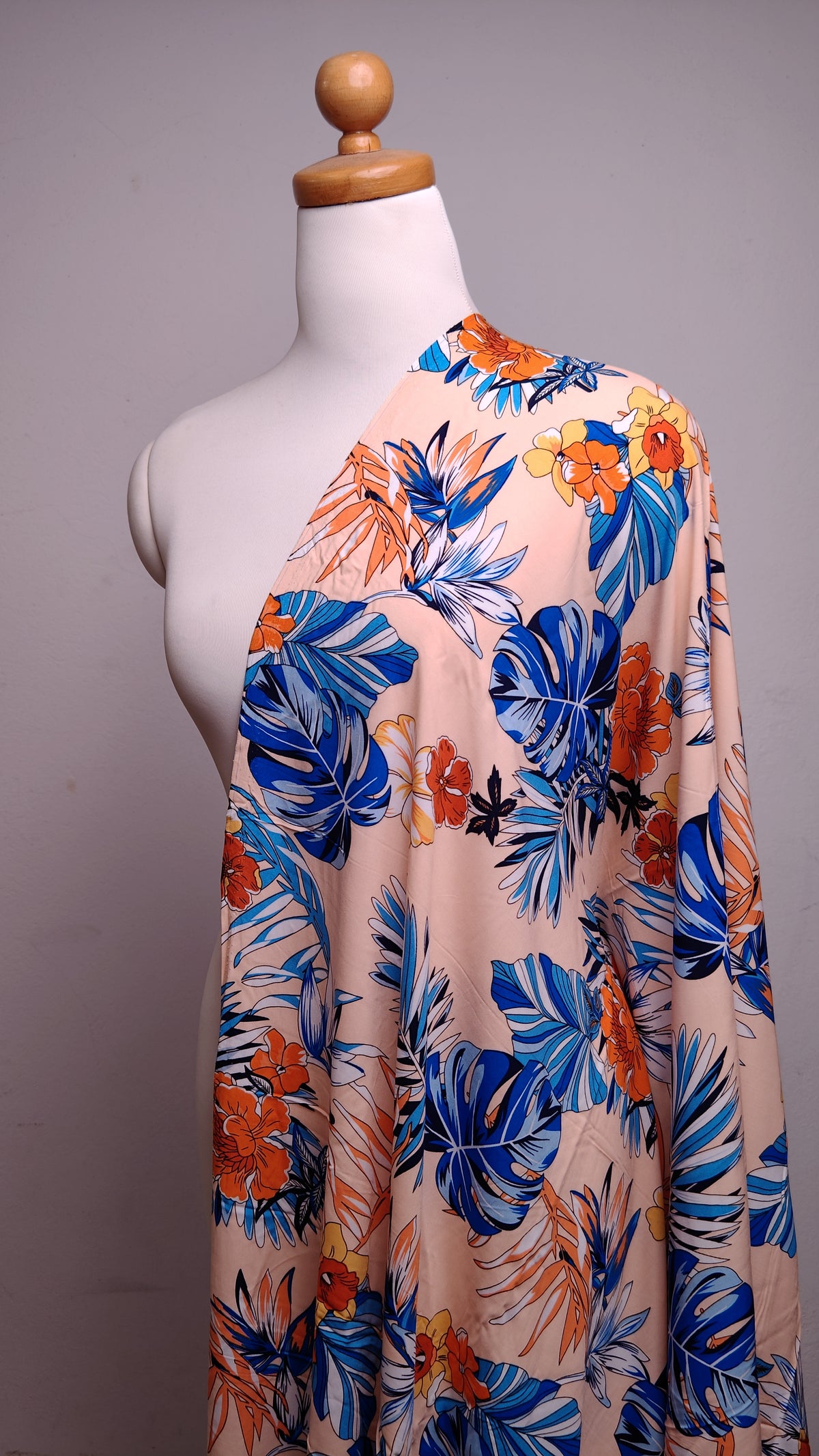 coupon 3 metres | tissu viscosse | tissu pour robe ou chemise | été / printemp | Prix pour le coupon entier